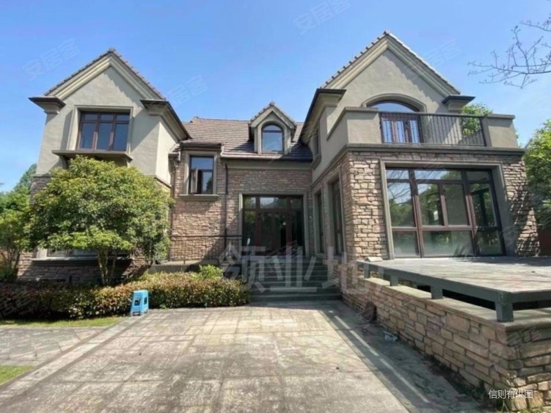 全国可购麓山独栋别墅有天有地带160平花园包税通气