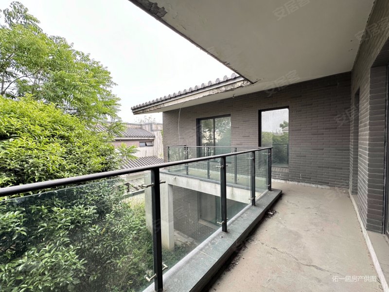 倚林佳园合院别墅,边套大花园280平500万毛柸,随时可以看