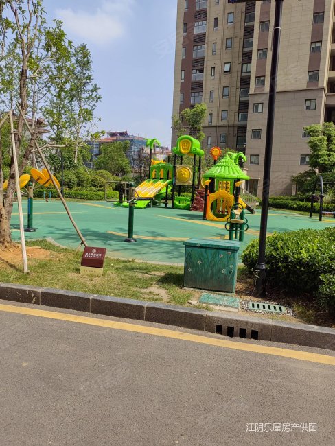 上品璟苑3室2厅2卫121㎡南北86.8万