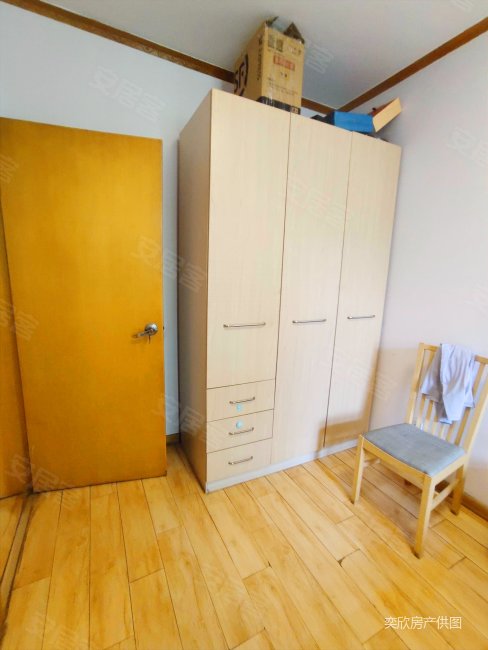 韩森路  华山26街坊  两室南北通途  双气  看房随时