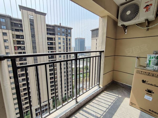 福州长乐吴航中南樾府中南樾府 2室1厅1卫 精装修 拎包入住 电梯房