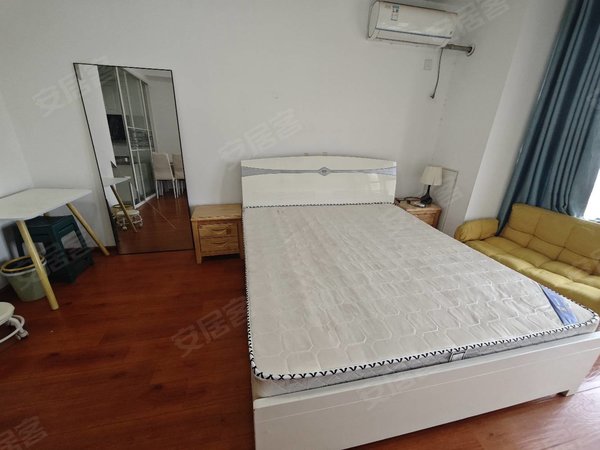 马鞍山雨山华润苏果橙果公寓橙果公寓精装一室 民用水电 家电家具齐全