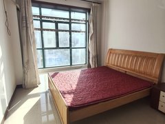 龙口南山丁冇街世纪花园三期一室一厅一卫。出租房源真实图片