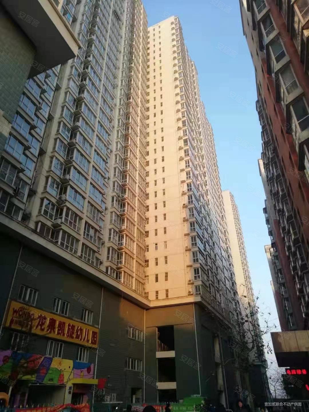 龙泉花园东区3室2厅2卫110