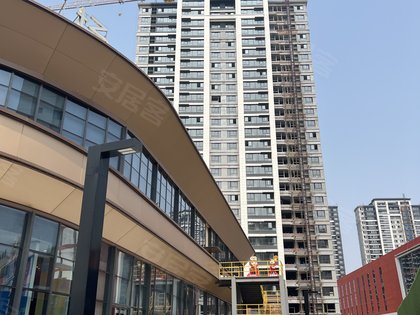 金鹏琅琊玖玖广场