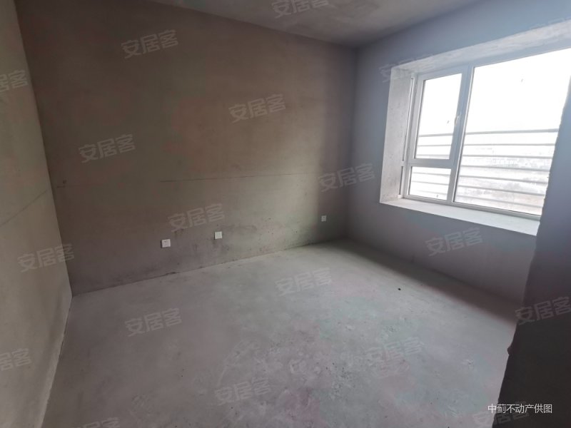 急售3室2卫熙科柏悦山中间好楼层价格可议