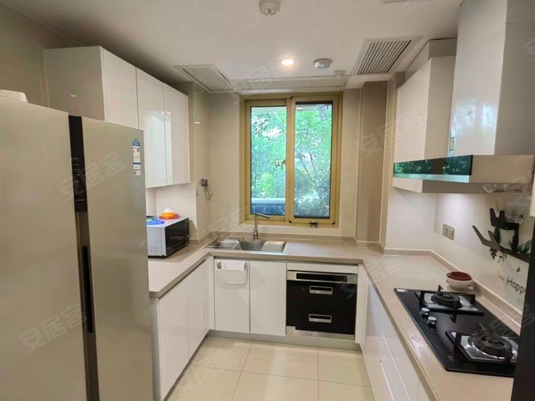 杭州萧山城厢融信萧山公馆(公寓住宅)玺上庭 业主自住装修 近杭发厂站