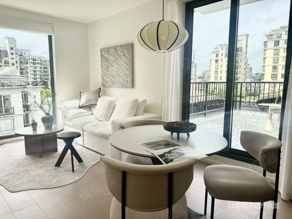 康泰新城3室2厅2卫80.82㎡南北395万