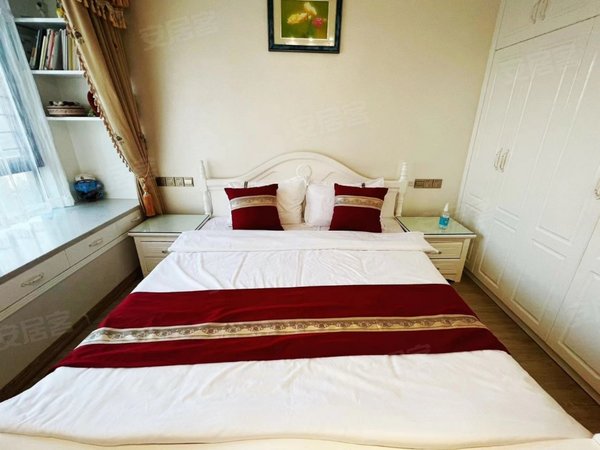 岚城片区租房,正荣御湖湾 精装修 四房两厅两卫 拎包入住,平潭租房