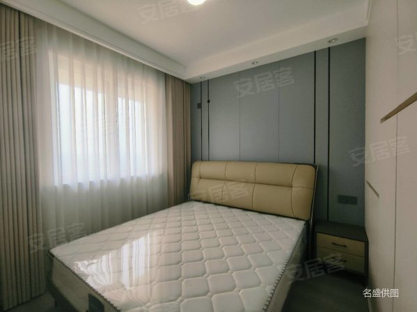 巴厘岛4室3厅4卫157㎡南北81.8万