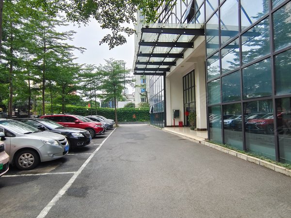 南宁青秀新竹光明大厦新竹路 电梯房光明大厦精装修 两房拎包入住