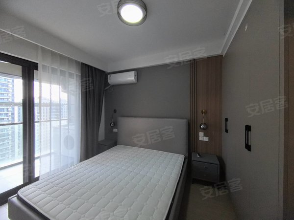 台州椒江锦江百货天韵水岸临近万达天韵水岸高层两室朝南带智能家具