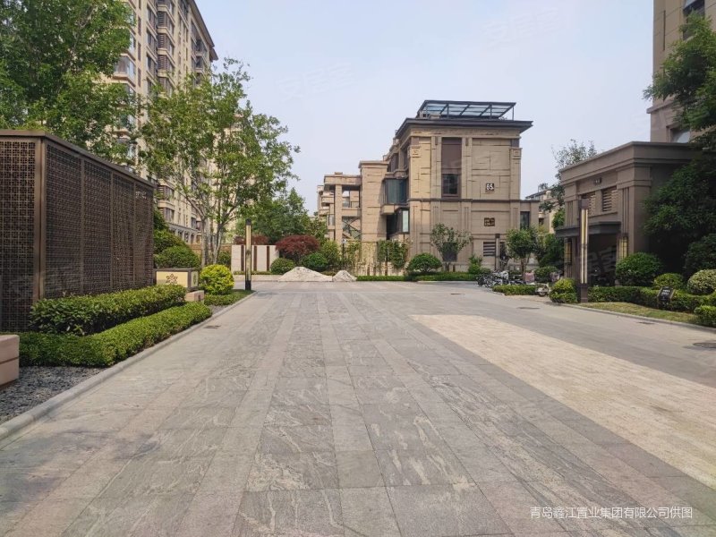 151平四居 现房 近东方城带车位 品质小区鑫江桂花园