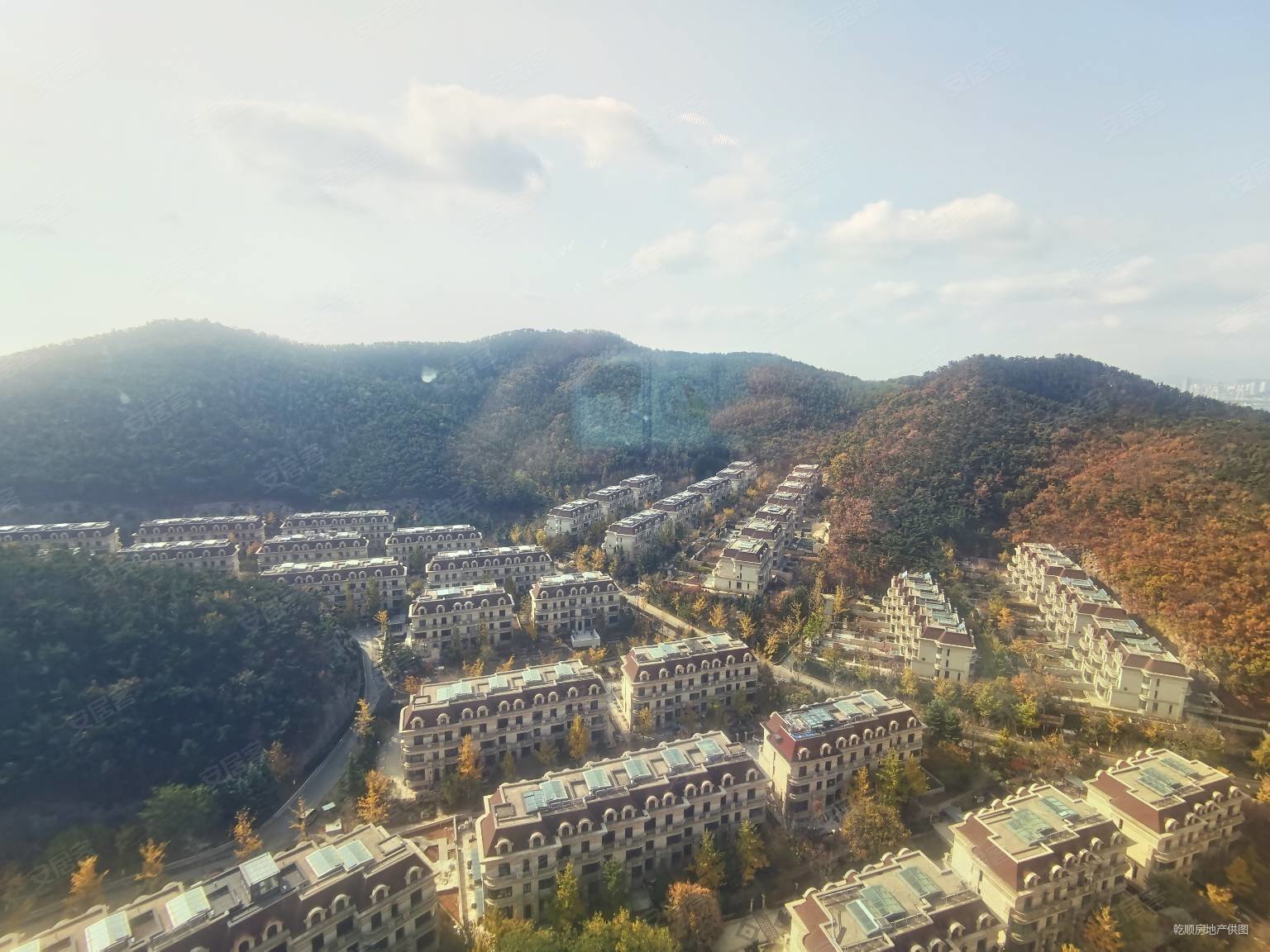 明秀庄园一期200万豪华装修送100万豪华家具送2个车位