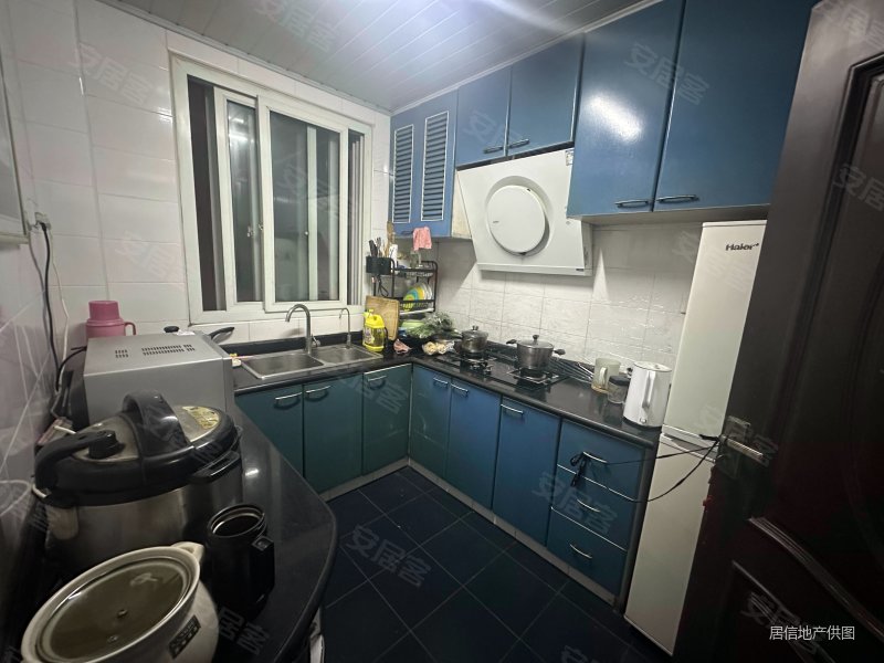 标准板房边套全明|内环内8号线西藏北路地铁口|高区景观,广盛公寓二手