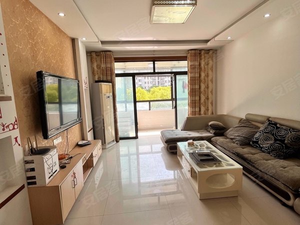 苏州太仓沙溪白云花园白云花园108平2000月 南北通透有钥匙看房出租