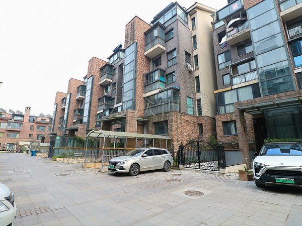 北京昌平北七家北京洋房北京洋房  中叠拼别墅  全明格局 10000元