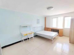 北京丰台角门角门东10号线 司达小区 实图拍摄 精美主卧室带阳台 随时看出租房源真实图片