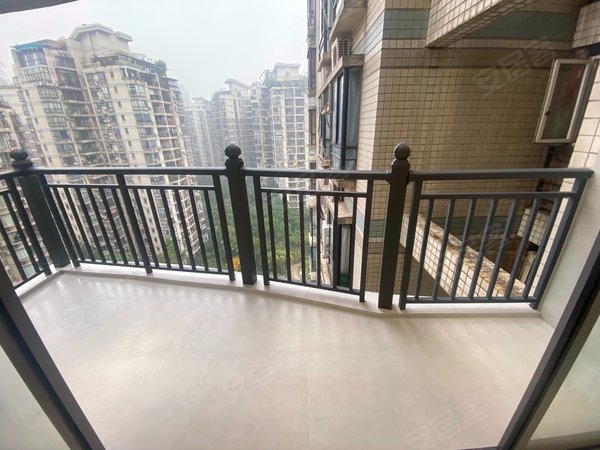 重庆两江新区黄泥磅天骄俊园急租!天骄俊园大三室!家人同住超合适!