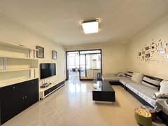 巴中巴州老城富豪小区 精装三房房主诚心出租拎包入住随时看房出租房源真实图片