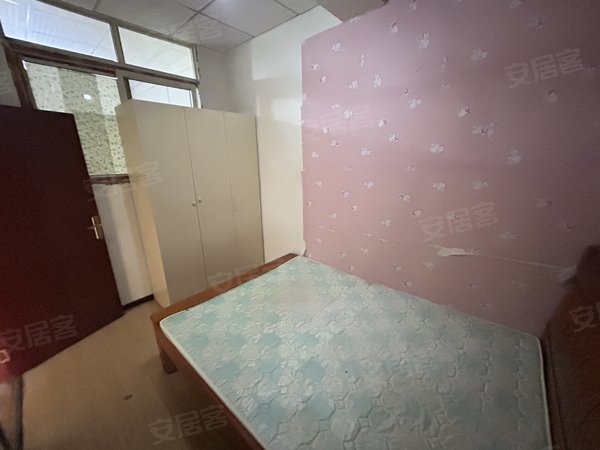 凉山西昌文汇胜利小区A区时代广场附近套二家具家电齐全，拎包入住，户型好，采光好出租房源真实图片