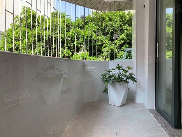 新上宝龙苑两房看湖景景观漂亮,保养好看房方便,保养好,罗湖租房-深圳