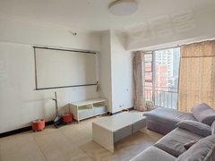 昆明官渡新螺蛳湾地铁口国际银座精装两室带家具家电拎包入住，生活便利，性价比高出租房源真实图片