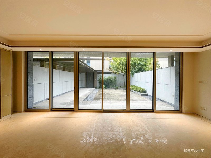 西溪湿地对面带院子的叠墅西溪云庐精装交付