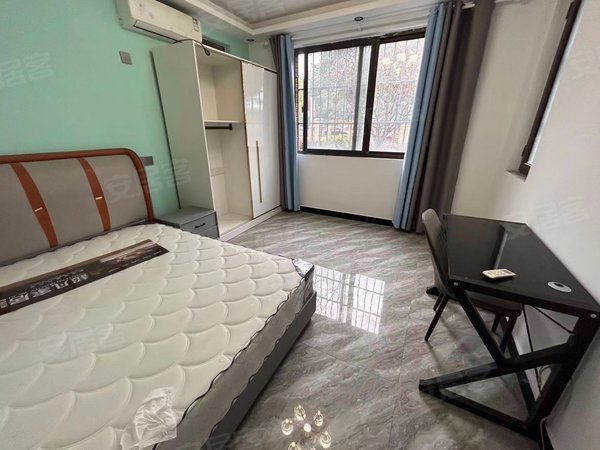 上海浦东唐镇培元新苑2号线创新中路地铁口600米培元新苑朝南主卧独卫