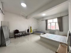 赤峰红山火花路二医院附农贸市场住宅 电梯房 精装修 可短租月付出租房源真实图片