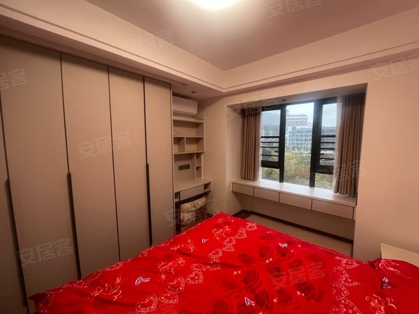 福州长乐吴航中南樾府首占一中外语外贸人民医院财富广场附近中南樾府