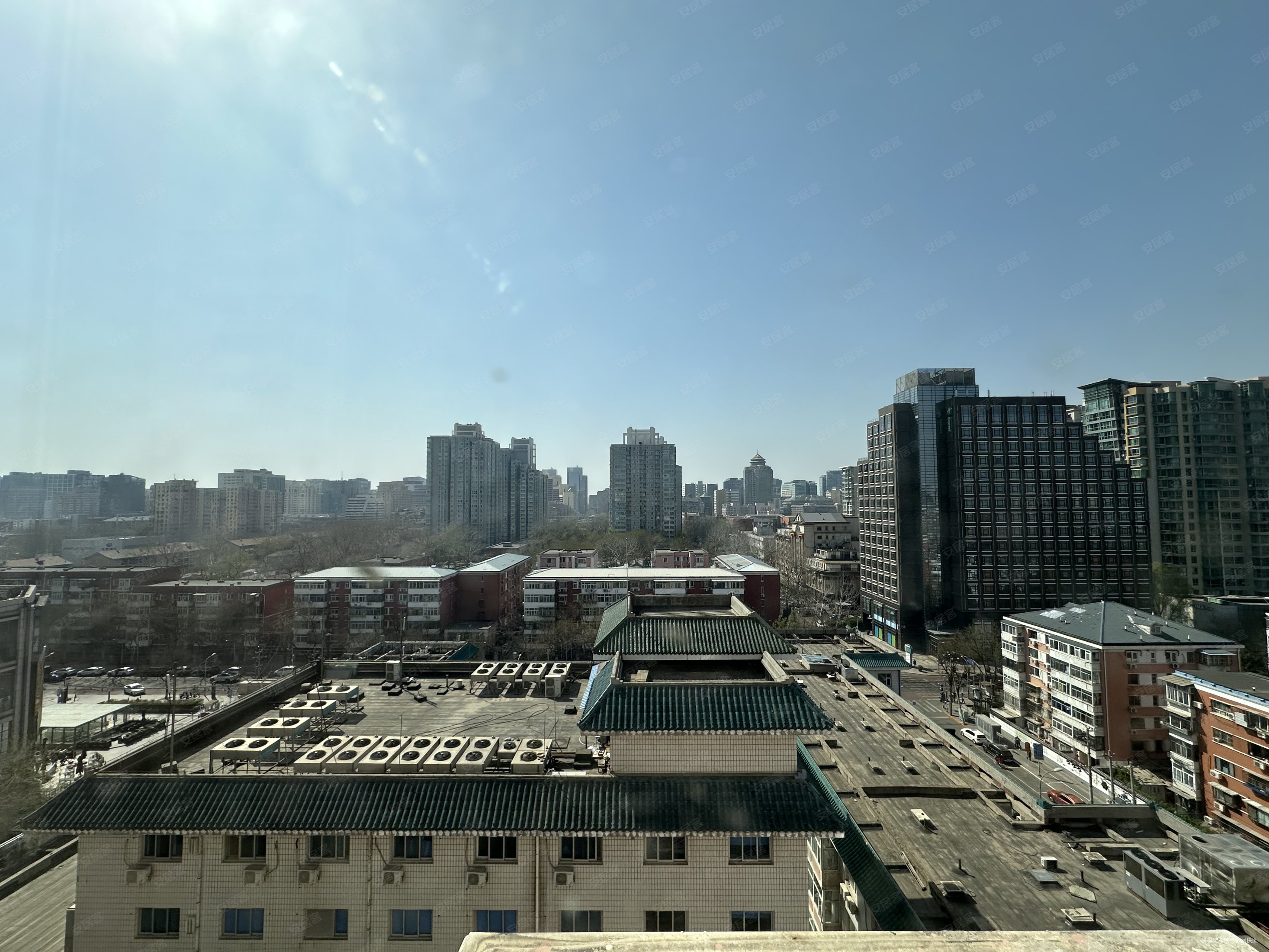 朝阳区工体北联宝公寓70年住宅高层大三居室户型好