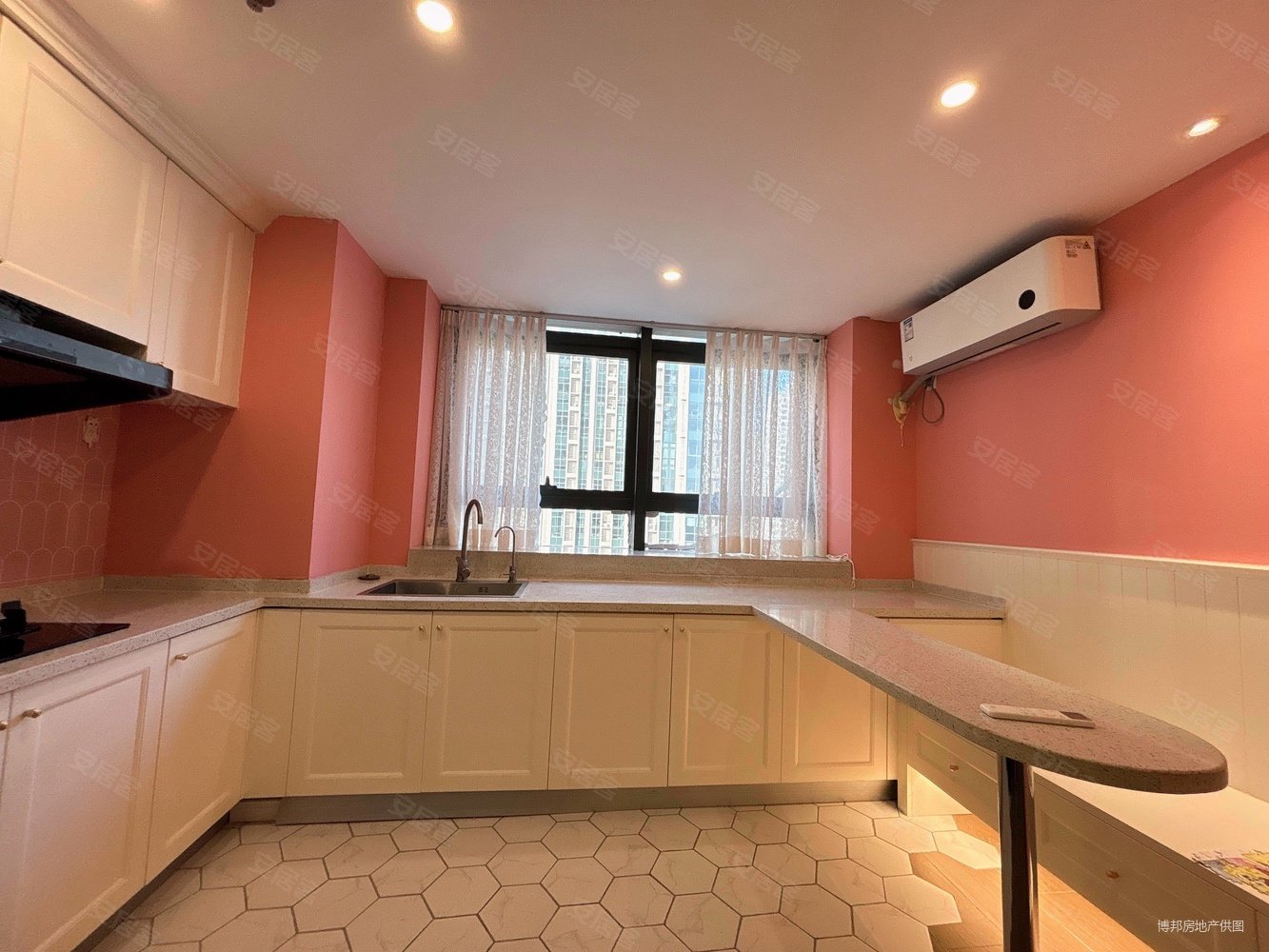 恒大绿洲二期1室1厅2卫65㎡南北45万