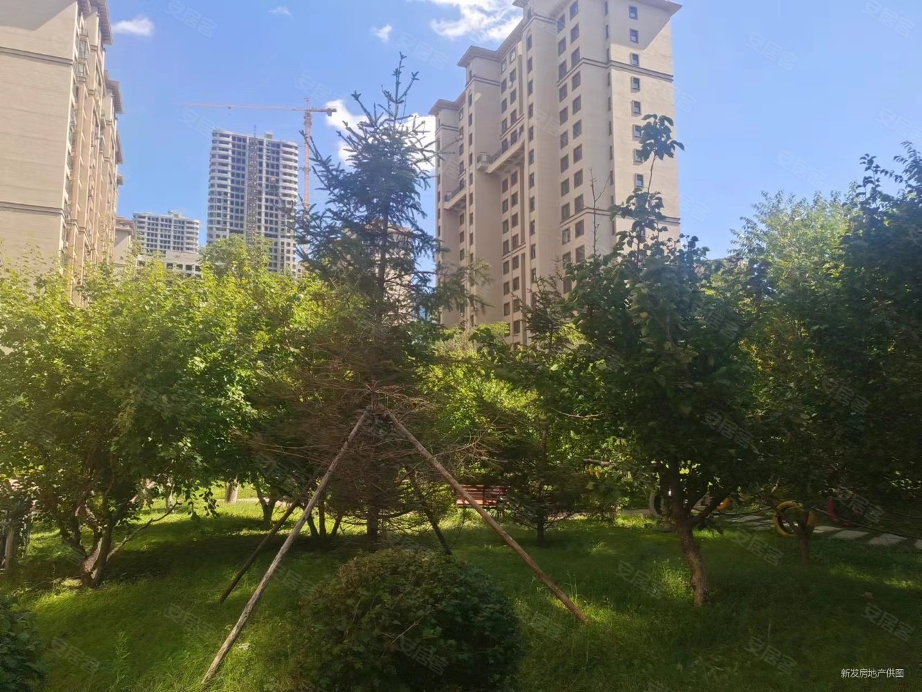 长春房产网>长春二手房>净月二手房>五洲国际广场二手房>环球凯旋公馆