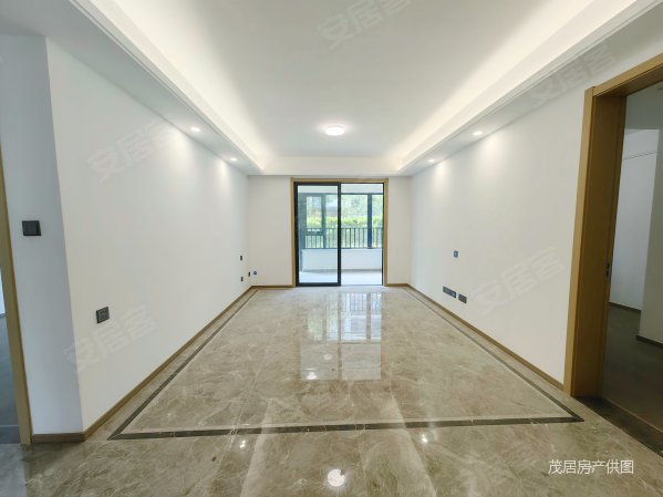 新上公园万象底复带院子,一六八北区加次新小区加招商