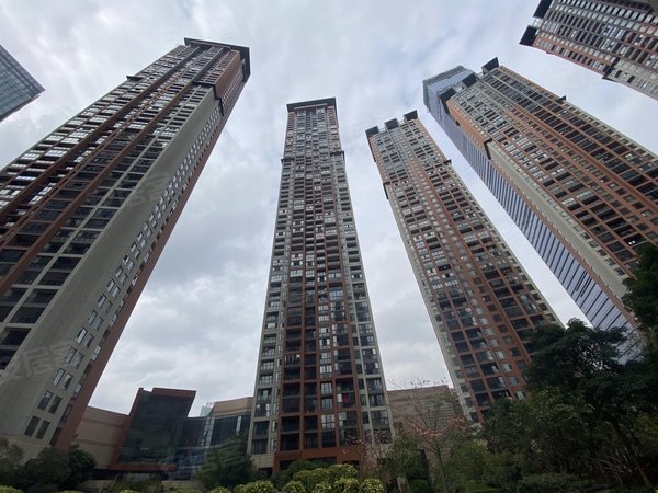 南宁青秀东盟商务华润幸福里手次出租,急租价格可谈,万象城幸福里大平