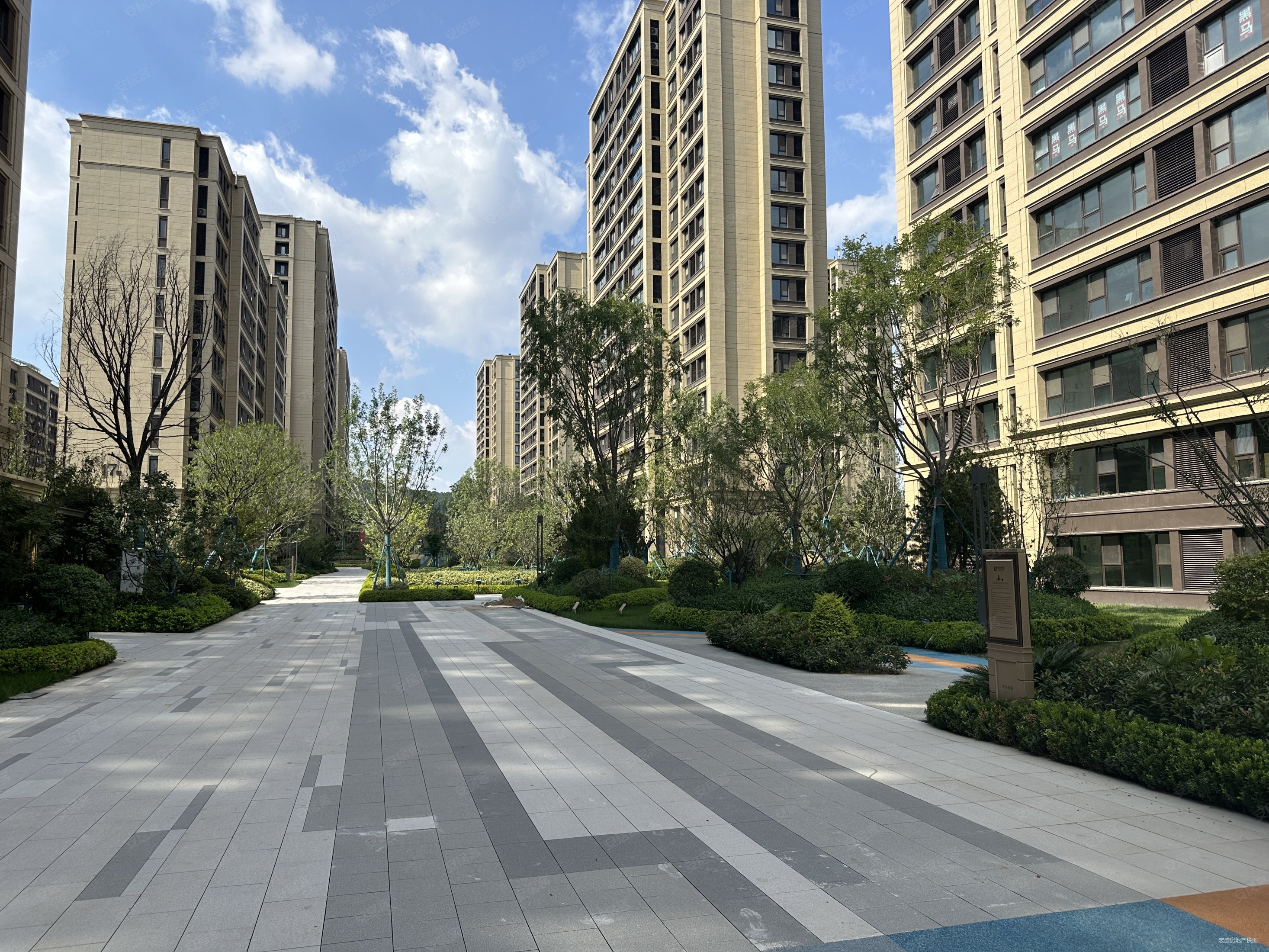 济南房产网>济南二手房>高新二手房>孙村二手房>济高绿城桂语朝阳>