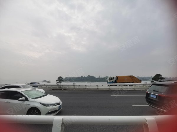 镇海路地铁口 兴华路 第一医院 南北通透 天鹭大厦后面,思明租房-厦门
