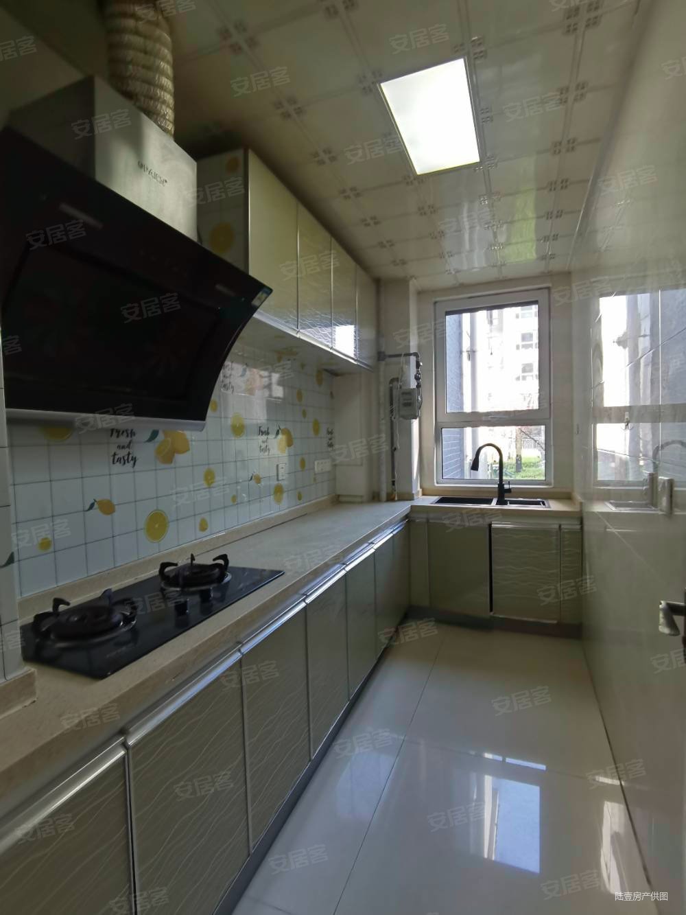 公园首府(高碑店)3室2厅1卫113㎡南北79万