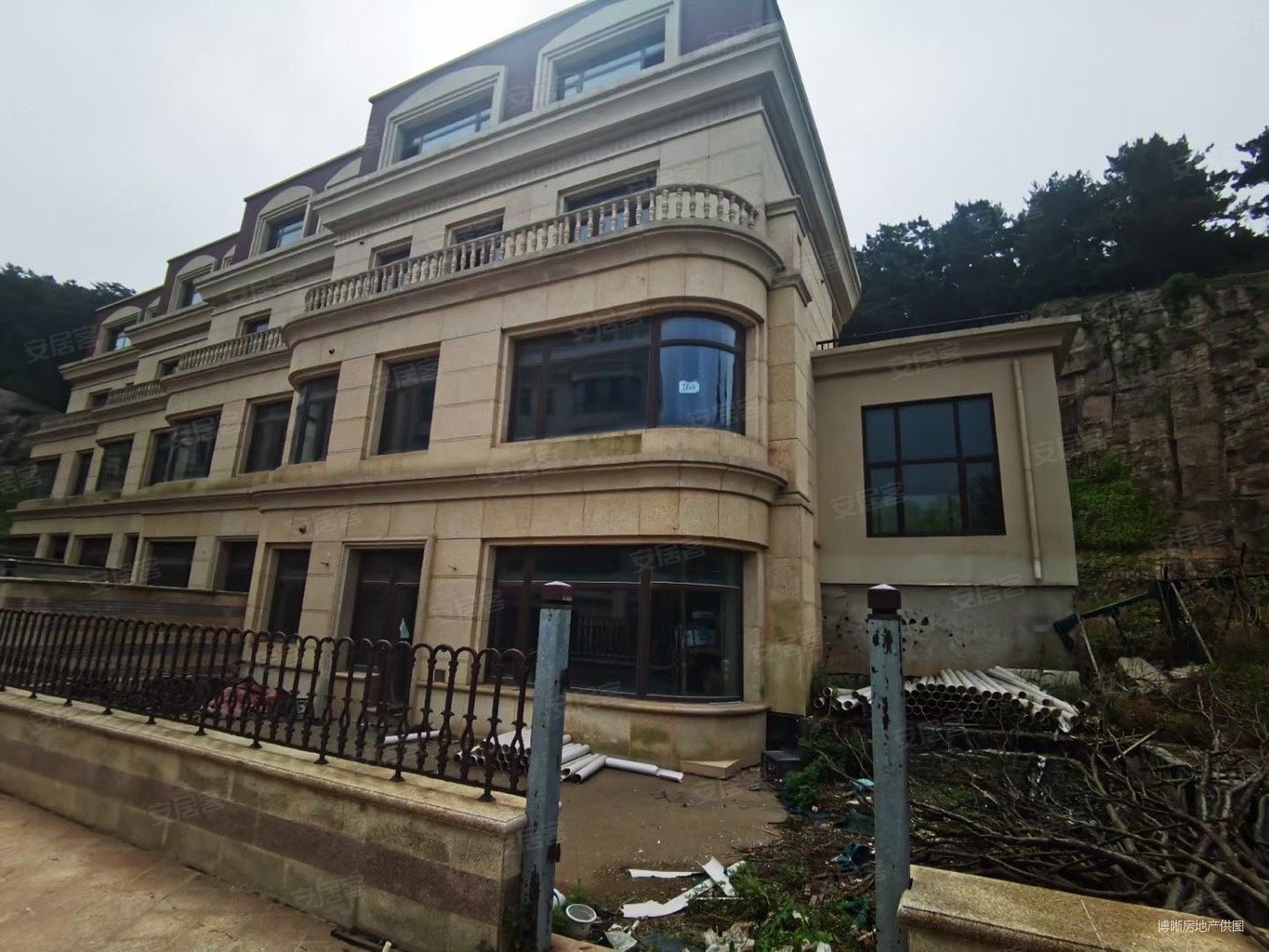 老鳖湾旁 清水别墅 上下5层 前后带院,海昌华城二手房,800万,5室2厅,3