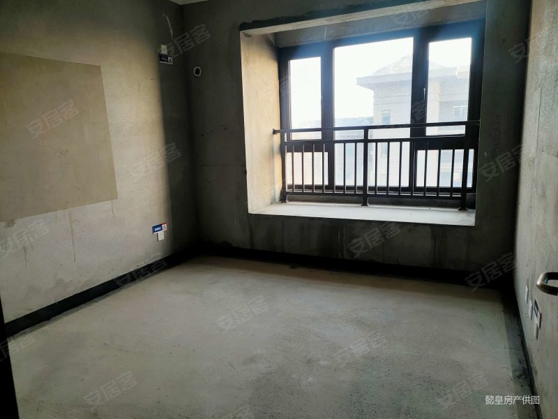 建业府一期中间楼层采光好满五南北通透双卫生间