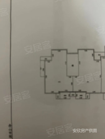 白鹭湾花园4室2厅2卫131㎡南北175万