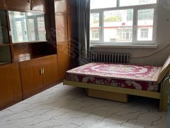 双鸭山尖山东山国际会展中心出租盛泰附近五楼两室50多平冰箱洗衣机，没有热水器月租600出租房源真实图片