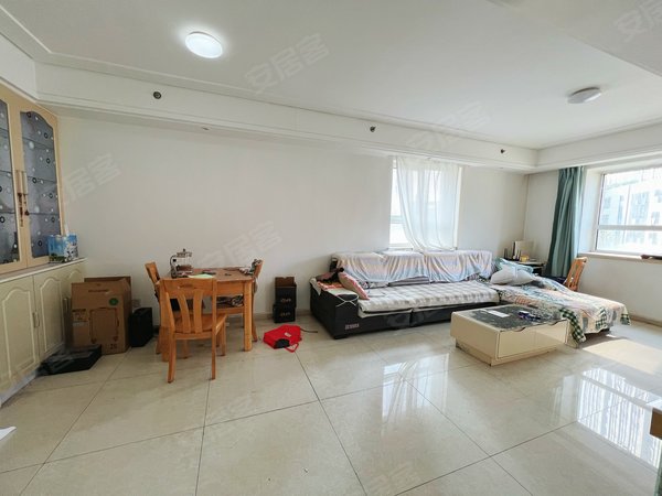 保利金香槟(商住楼) 2室2厅1卫 电梯房 精装修81平米,和平租房-天津58