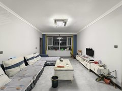 酒泉肃州酒泉城区八中旁边，直通三向阳户型，卫生间带窗户，精装修拎包入住出租房源真实图片