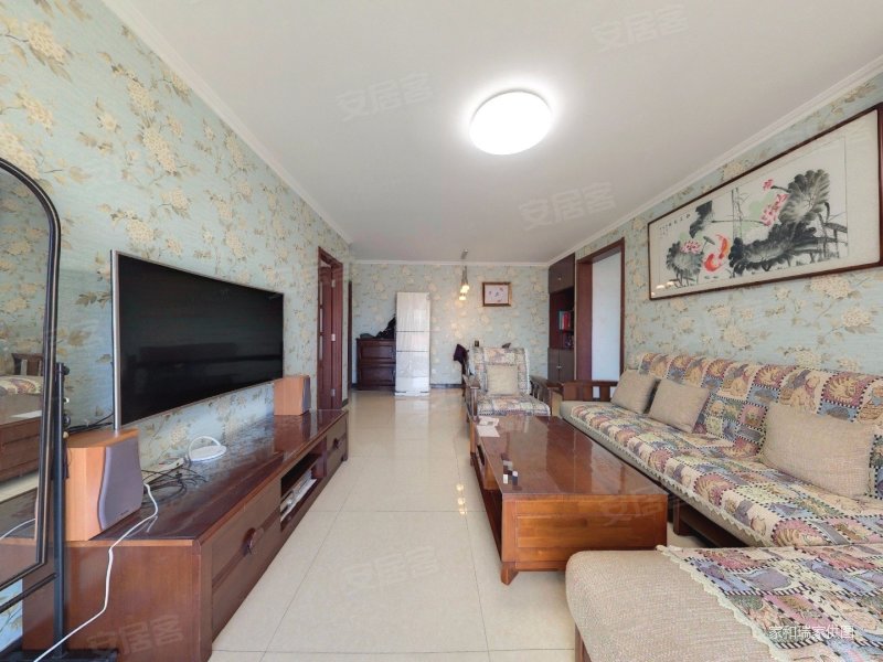 龙山华府电梯房  高楼层南北通透   精装修