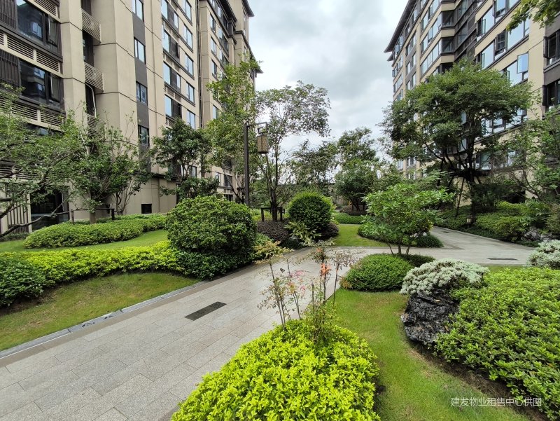 厦门房产网>厦门二手房>海沧二手房>马銮湾新城二手房>建发和玺>800