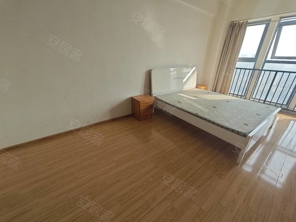 马鞍山雨山华润苏果橙果公寓橙果公寓精装朝南 家电家具齐全 民用水电