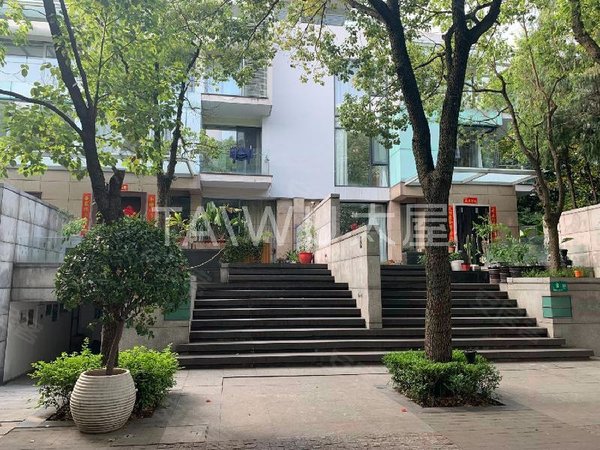 上海闵行七宝皇都花园(别墅)近12号线,皇都花园别墅!可办公长租!