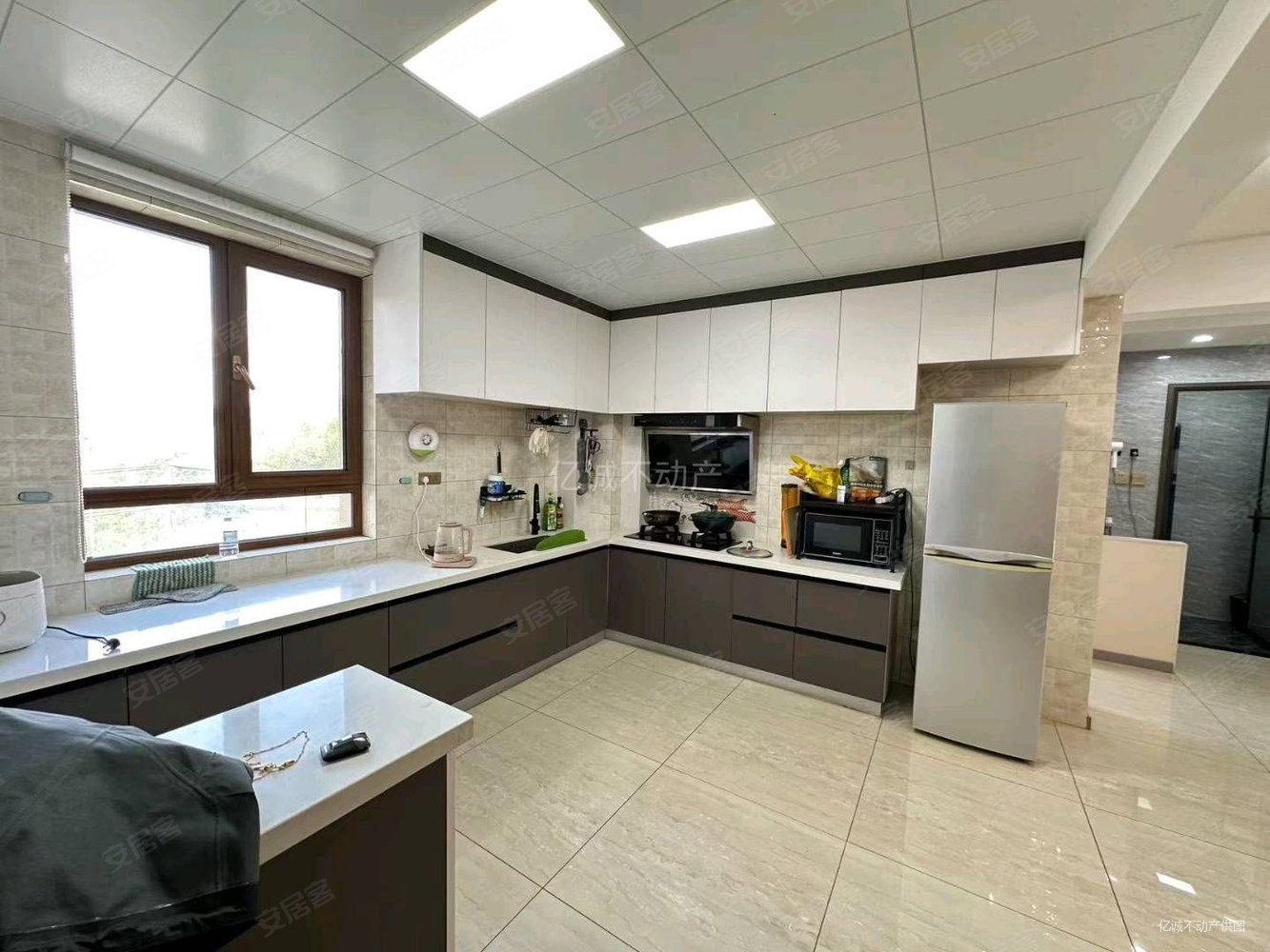 格林尚品3室2厅1卫104㎡南北57.9万